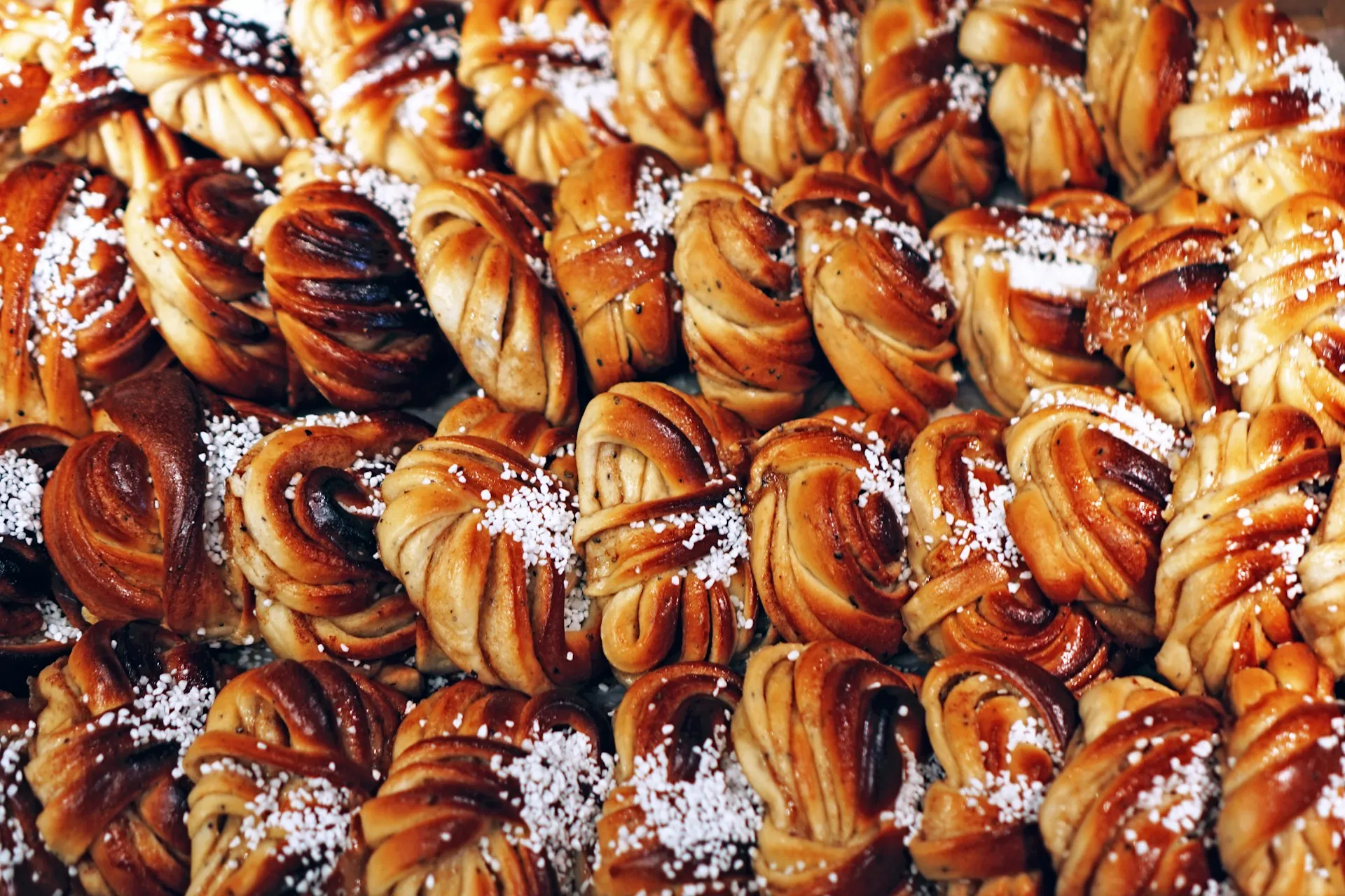 An aerial view of many Swedish cinammon rolls